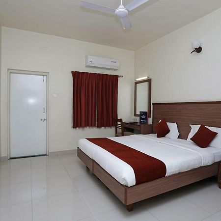 Oyo 4104 Surya Villa Pune Eksteriør billede
