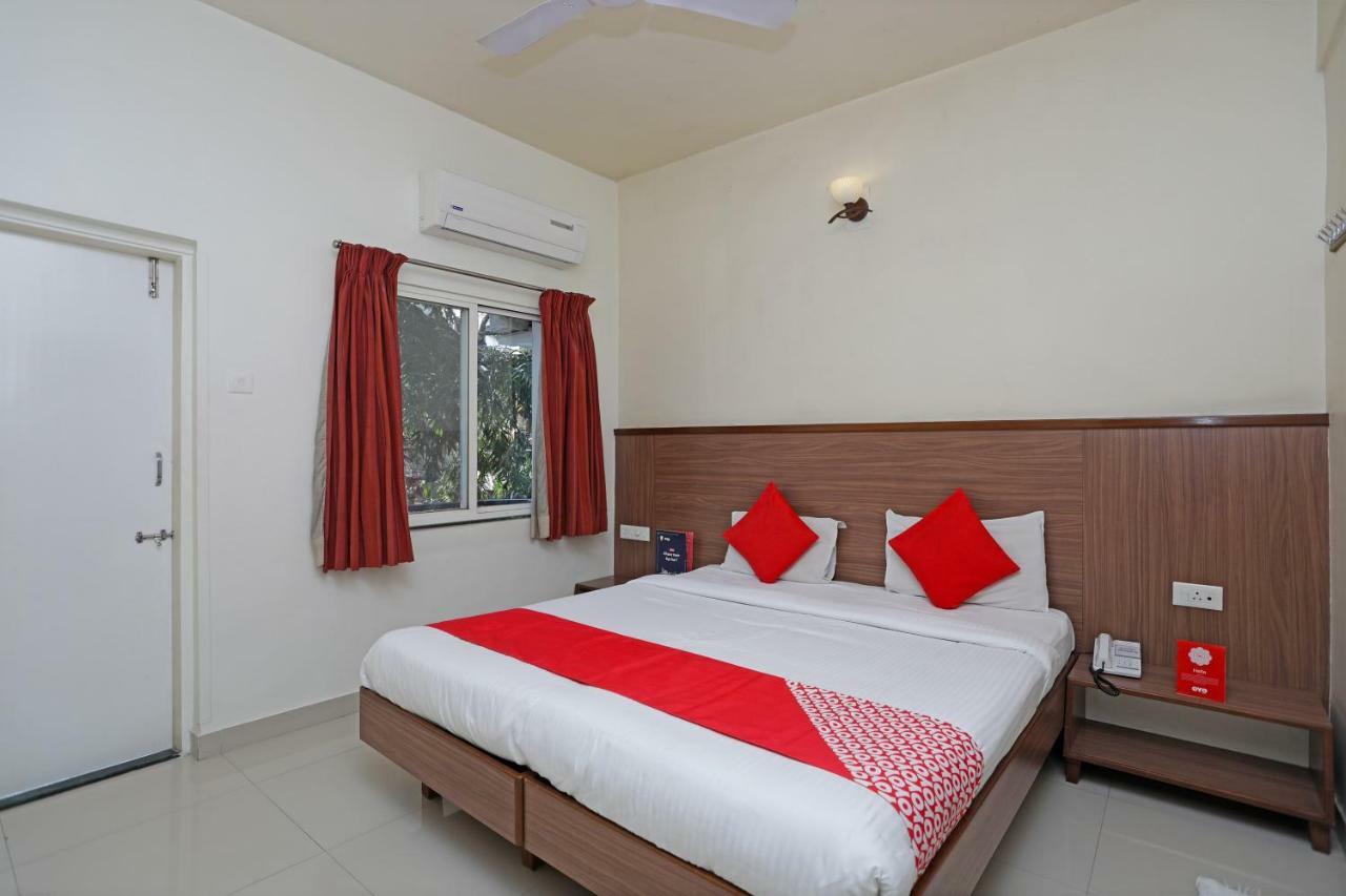 Oyo 4104 Surya Villa Pune Eksteriør billede