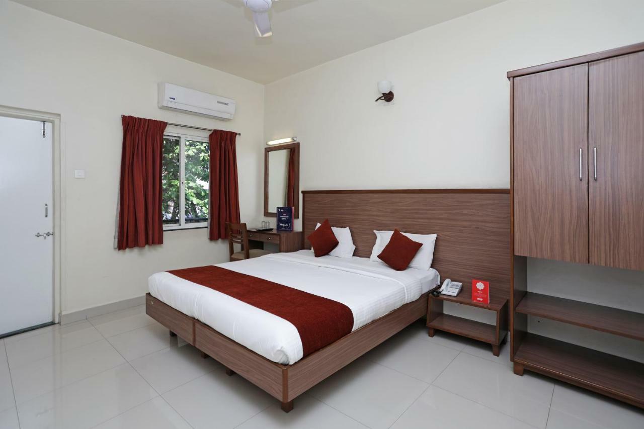 Oyo 4104 Surya Villa Pune Eksteriør billede